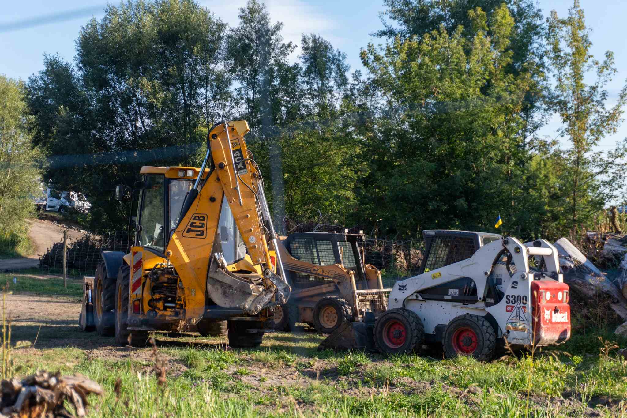 Construction equipment asset and service management