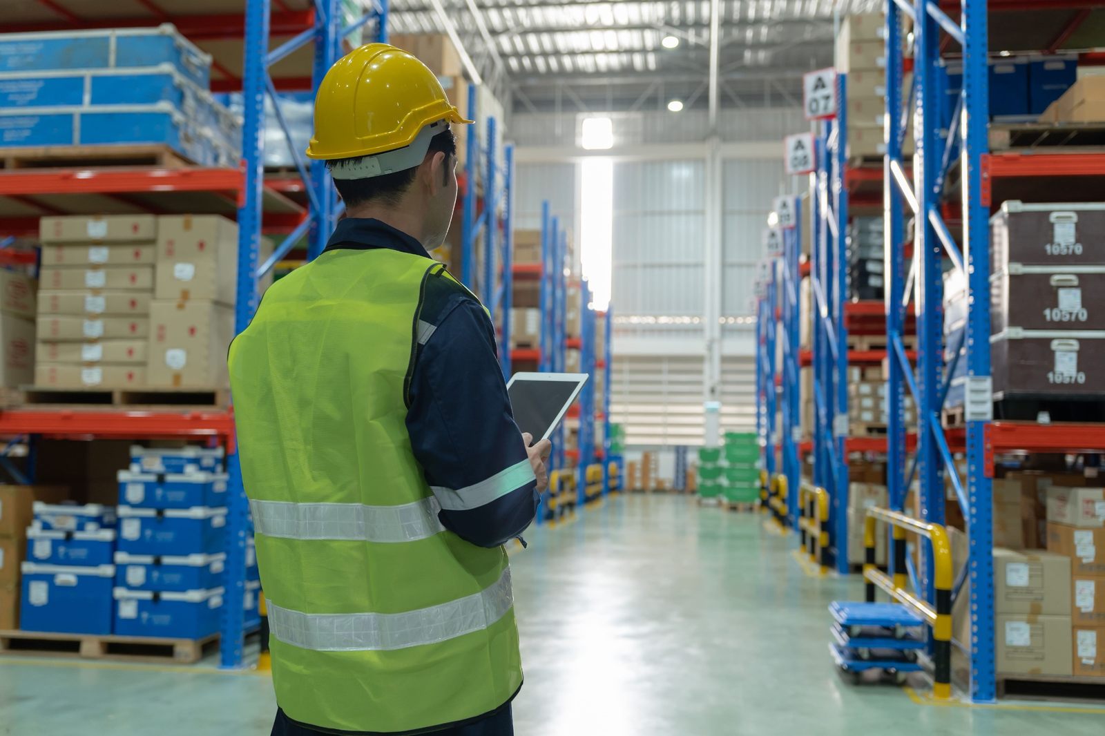Limited warehouse space and high storage cost